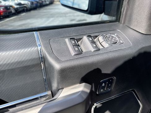 Used 2018 Ford F150 Lariat w/ Equipment Group 502A Luxury image 22