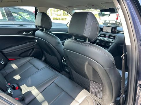 Used 2026 Genesis G70 2.5T RWD image 49