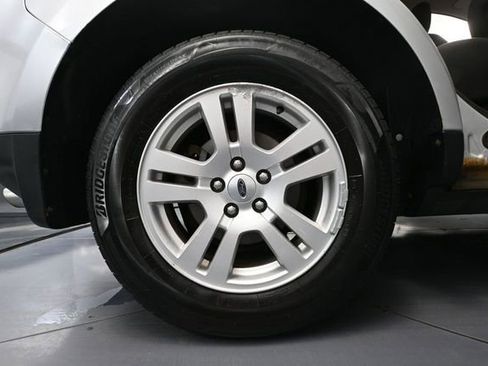 Used 2010 Ford Edge SE FWD image 14