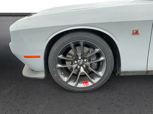 Used 2021 Dodge Challenger R/T Scat Pack image 13