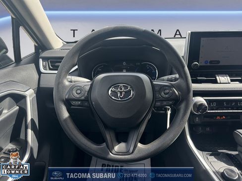 Used 2025 Toyota RAV4 LE AWD/4WD image 13