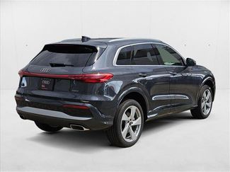 New 2025 Audi Q5 Premium Plus w/ Premium Plus AWD/4WD video 2