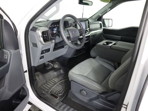 Used 2022 Ford F150 XLT image 31