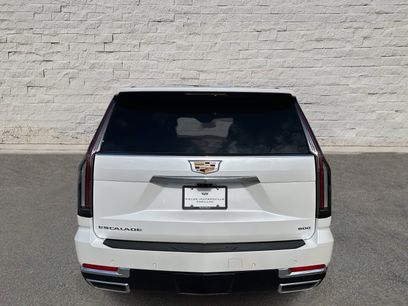 New 2025 Cadillac Escalade ESV Premium Luxury