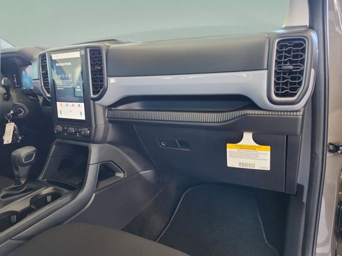 New 2025 Ford Ranger XL image 21