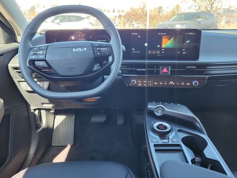 New 2025 Kia EV6 Wind image 11