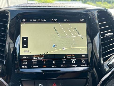 Certified 2019 Jeep Cherokee Limited AWD/4WD image 21