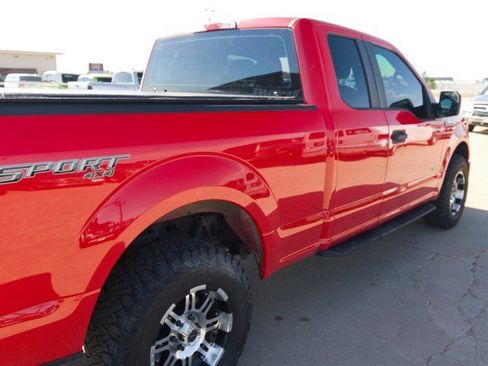 Used 2015 Ford F150 XL w/ Equipment Group 101A Mid AWD/4WD image 9