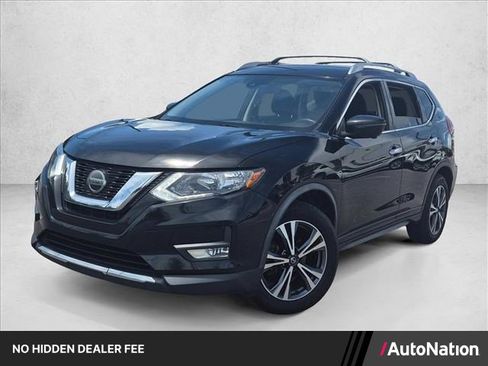 Used 2019 Nissan Rogue SV w/ Premium Package FWD image 1