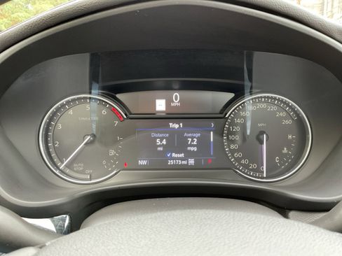 Used 2021 Cadillac XT4 Premium Luxury image 20