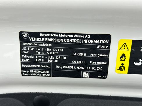 Used 2022 BMW X5 xDrive40i AWD/4WD image 21