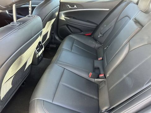 Used 2025 Genesis G70 2.5T AWD/4WD image 19