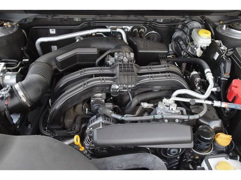 Certified 2025 Subaru Outback Onyx Edition AWD/4WD image 26