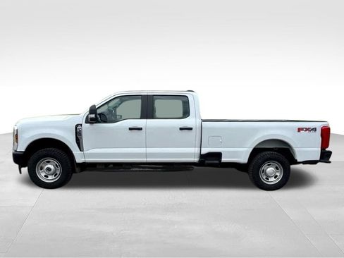 Used 2024 Ford F350 XL w/ FX4 Off-Road Package AWD/4WD image 8