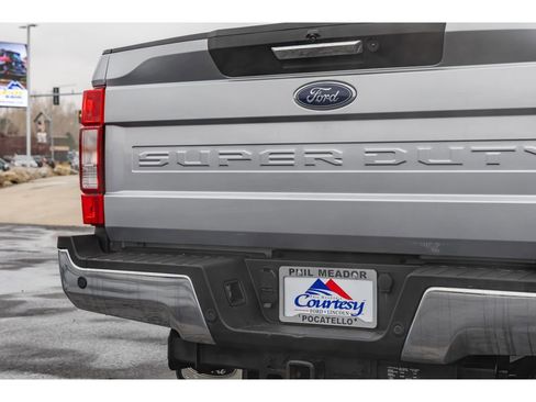 Used 2022 Ford F350 XLT w/ XLT Premium Package image 30