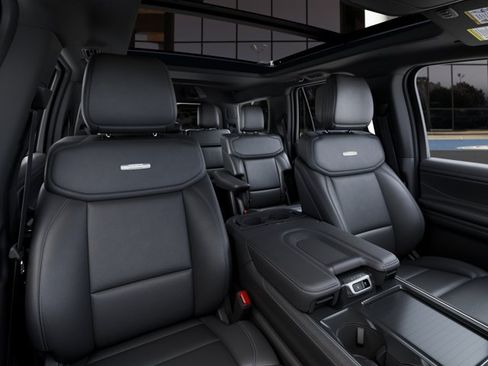 New 2027 Ford Expedition Platinum w/ Stealth Performance Package AWD/4WD image 10