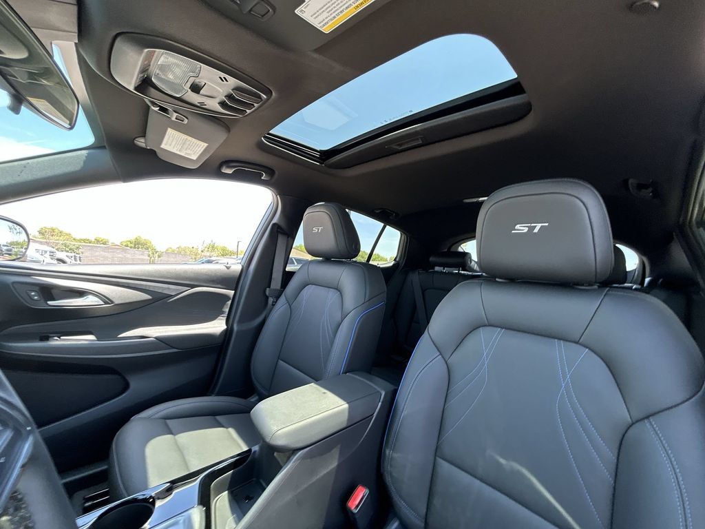 New 2026 Buick Envista Sport Touring w/ Convenience I Package FWD image 19