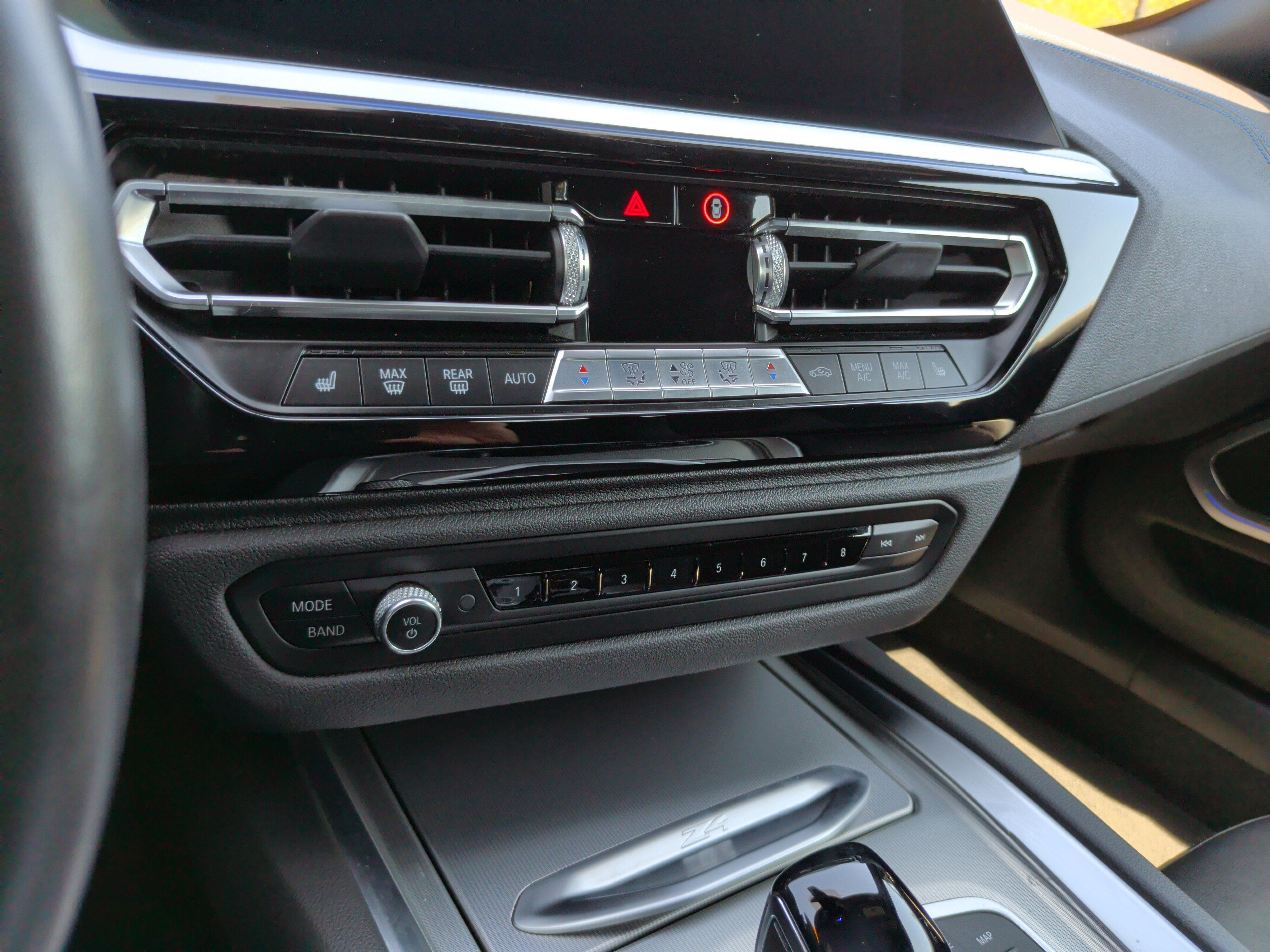 Used 2020 BMW Z4 M40i w/ Premium Package RWD image 19