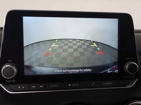 Used 2024 Nissan Sentra SV image 36