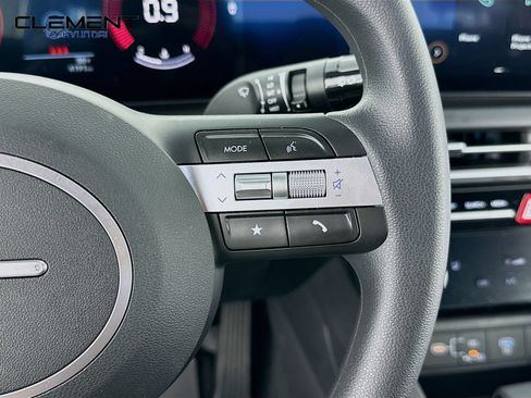 Certified 2026 Hyundai Santa Cruz SEL AWD/4WD image 15