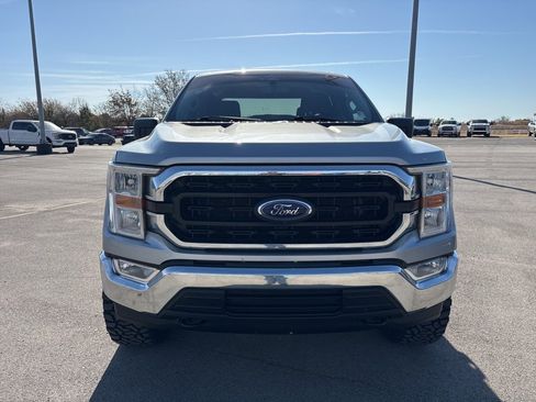 Used 2022 Ford F150 XLT w/ Trailer Tow Package image 9