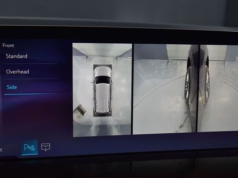 Certified 2025 Cadillac Escalade Sport Platinum w/ LPO, Floor Liner Package image 20