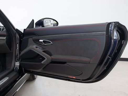 Used 2024 Porsche 718 Boxster GTS image 29