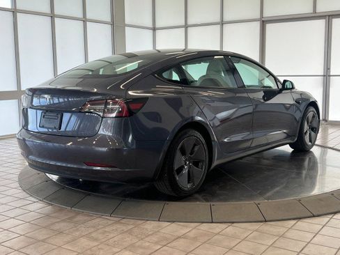 Used 2022 Tesla Model 3 RWD image 7