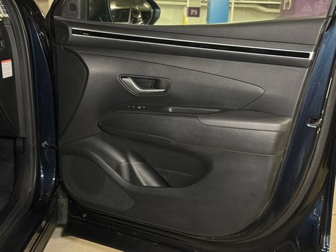 Used 2022 Hyundai Tucson Blue AWD/4WD image 13