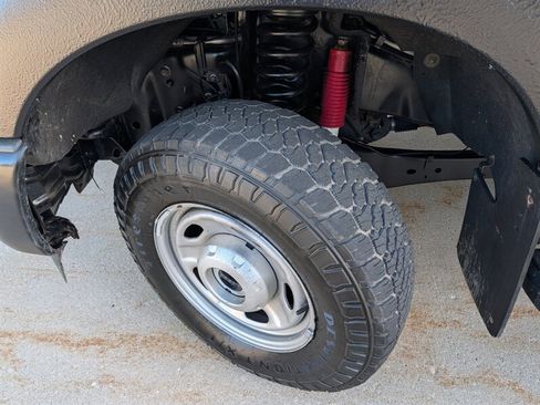 Used 2014 Ford F250 XL w/ Power Equipment Group AWD/4WD image 31