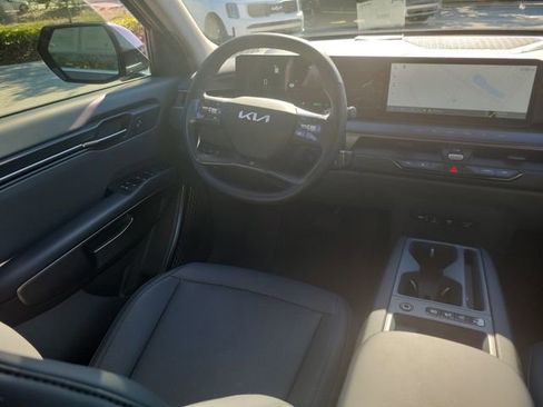 Certified 2026 Kia EV9 Light image 14