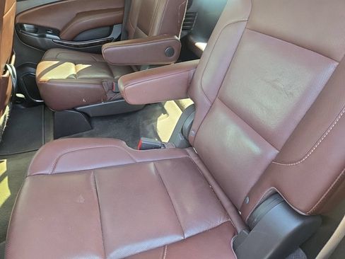 Used 2019 Chevrolet Tahoe Premier RWD image 15