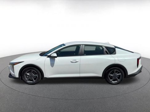 Used 2026 Kia K4 FWD image 7