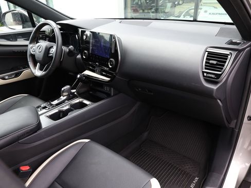 Used 2022 Lexus NX 250 FWD image 20