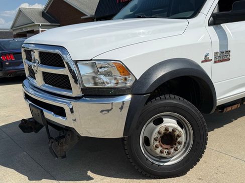Used 2018 RAM 5500 Tradesman w/ Max Tow Package AWD/4WD image 19