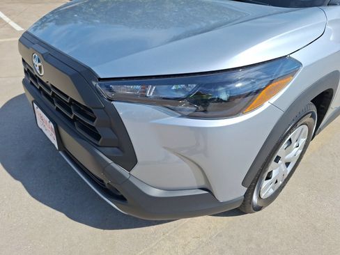 Used 2026 Toyota Corolla Cross L FWD image 10