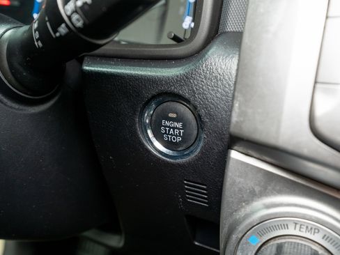 Used 2018 Toyota 4Runner Limited image 32