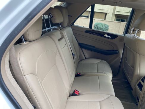 Used 2015 Mercedes-Benz ML 350 2WD w/ Premium 1 Package image 52
