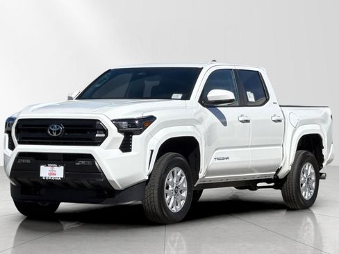 New 2026 Toyota Tacoma SR5 AWD/4WD image 7