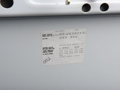 Used 1998 Porsche 911 Carrera S image 24