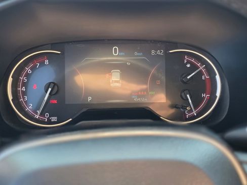 Used 2022 Toyota RAV4 Limited FWD image 24