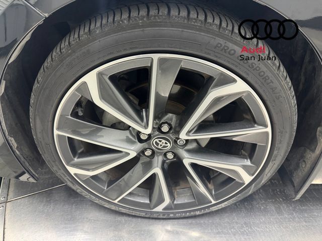 Used 2020 Toyota Corolla SE w/ SE Premium Package FWD image 6