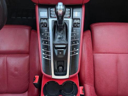 Used 2016 Porsche Macan S AWD/4WD image 33