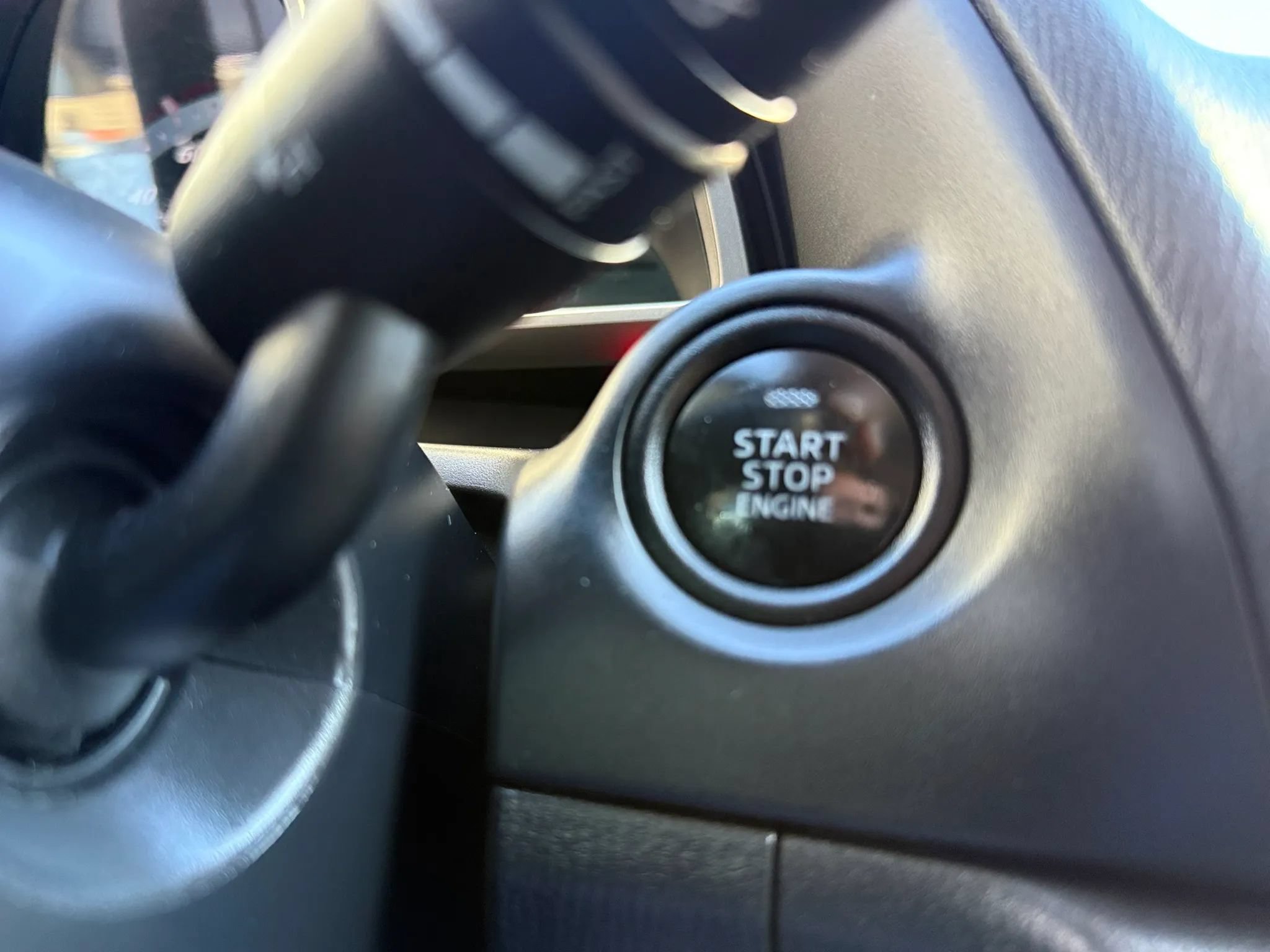 Used 2014 MAZDA MAZDA3 i Sport FWD image 18