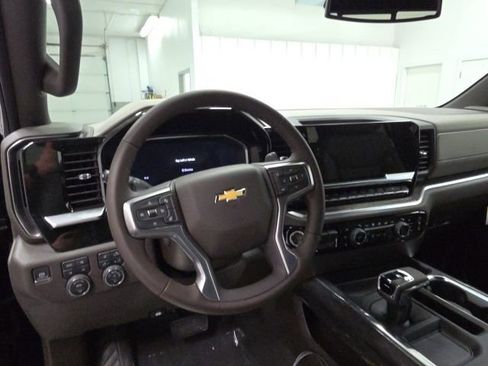 New 2026 Chevrolet Silverado 1500 LTZ w/ Z71 Off-Road Package image 11