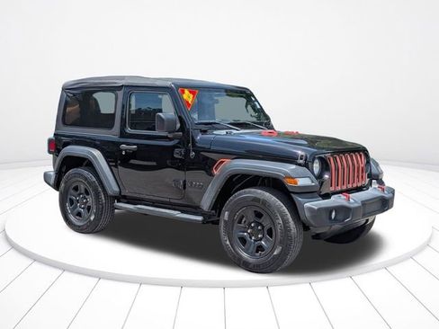 Used 2022 Jeep Wrangler Sport AWD/4WD image 2