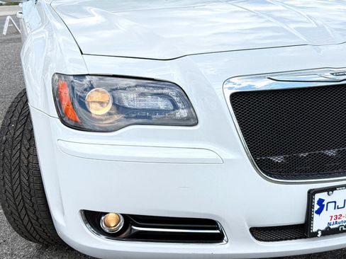 Used 2013 Chrysler 300 S image 92