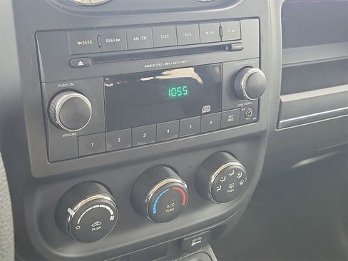 Used 2015 Jeep Patriot Sport w/ Power Value Group image 25