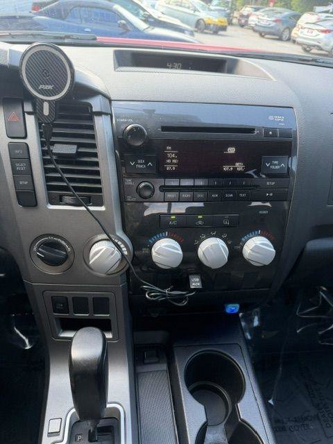 Used 2011 Toyota Tundra 4x4 Double Cab w/ TRD Off-Road Pkg image 16