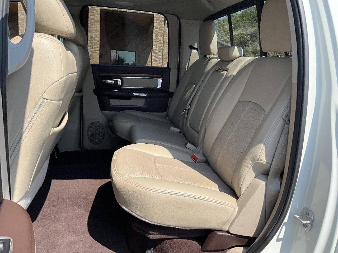 Used 2018 RAM 3500 Laramie AWD/4WD image 28